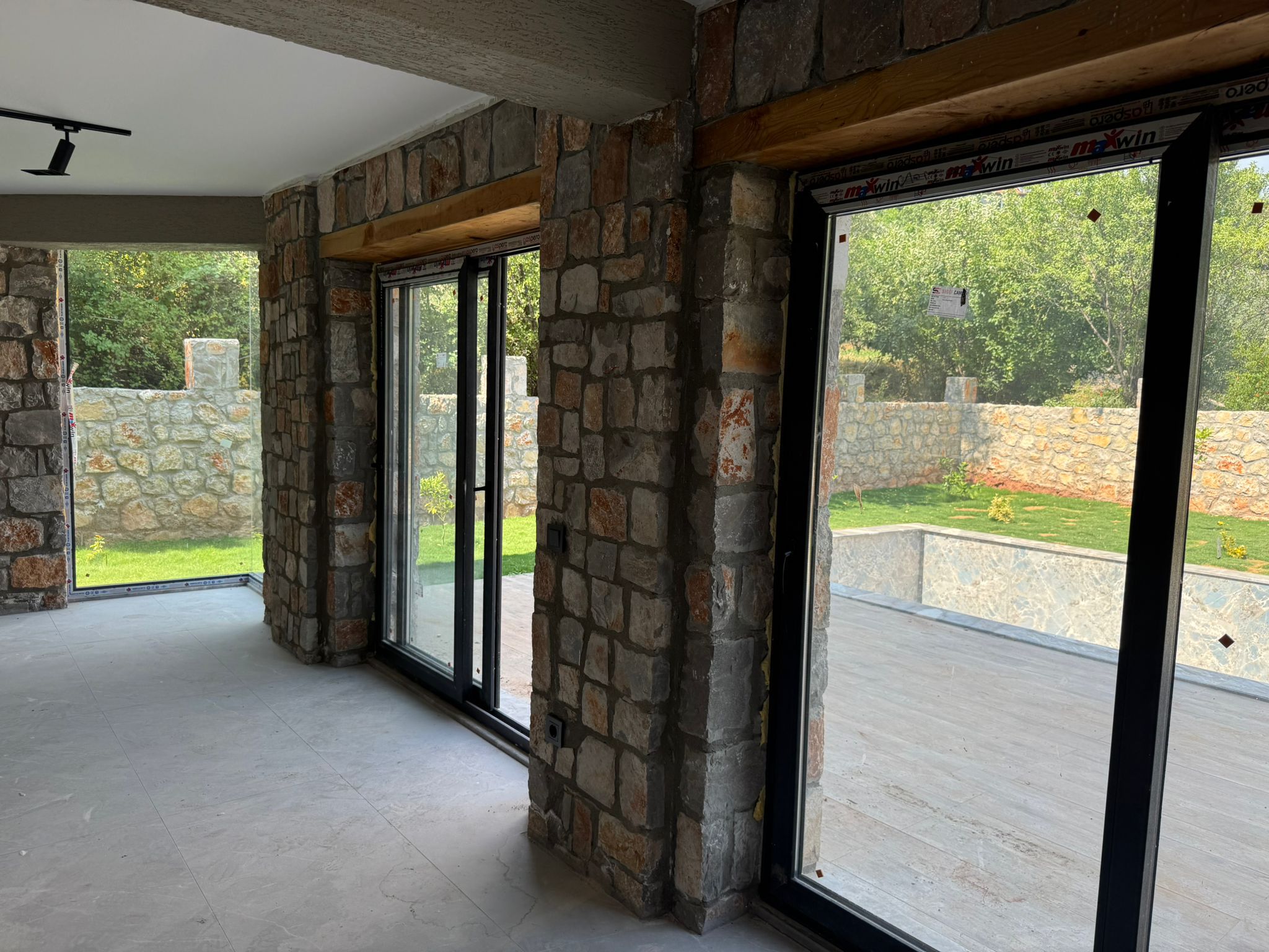 Brand New Stone-Built Villa