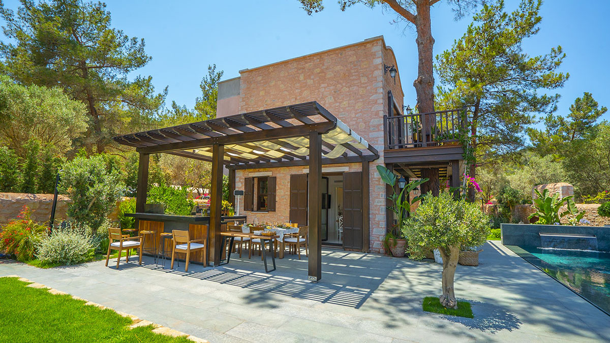 Secluded Luxury Stone Built Villas