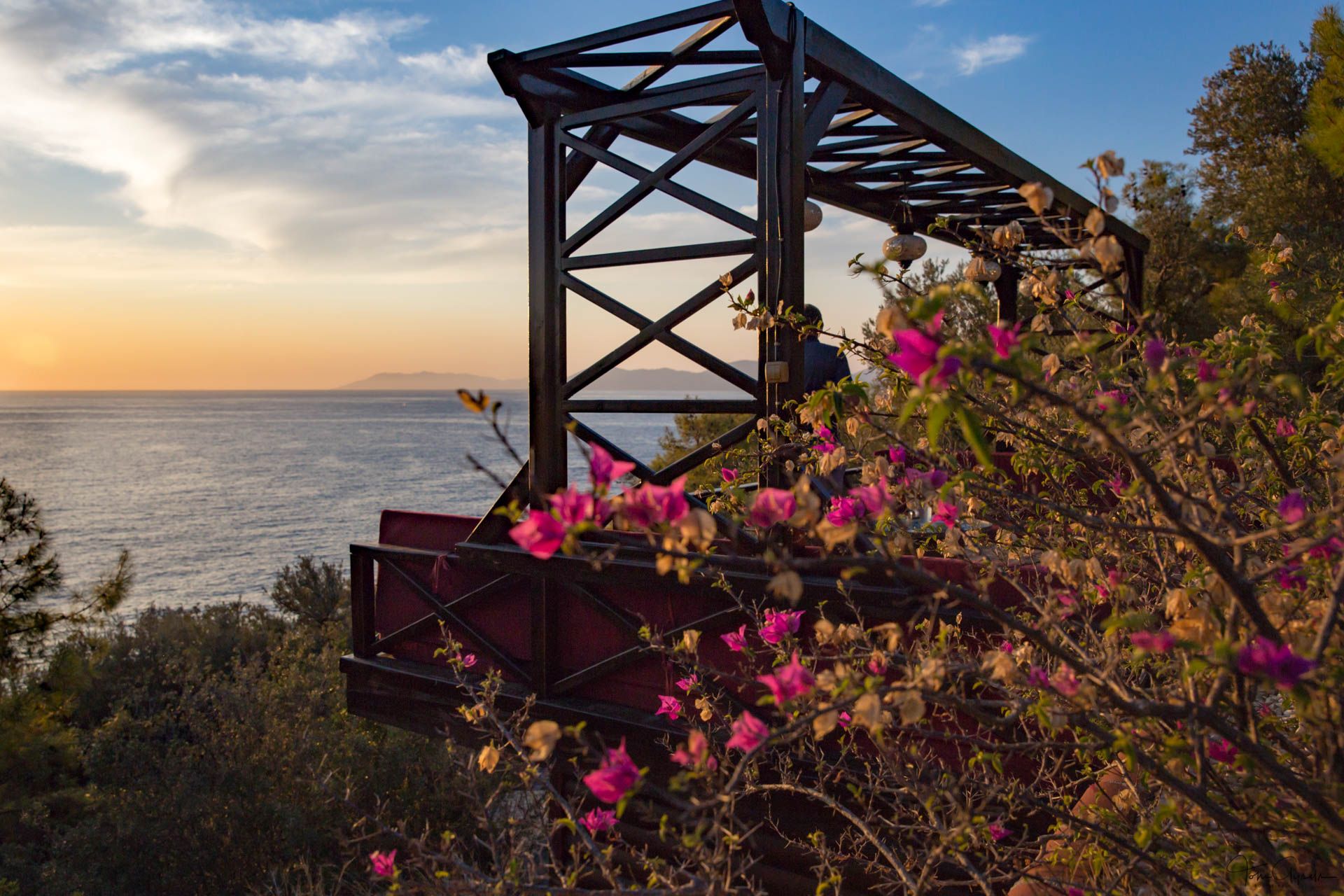 Secluded Villa with Stunning Sea-Views