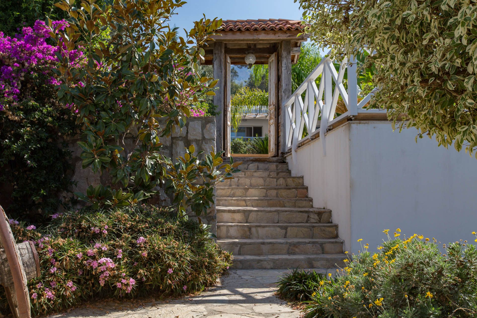 Secluded Villa with Stunning Sea-Views