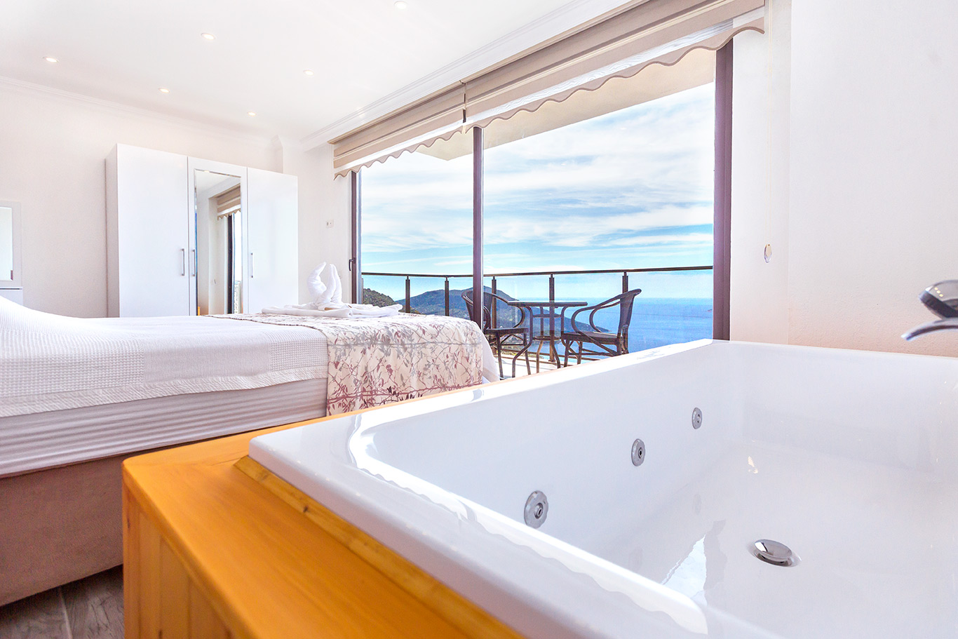 Luxury Panoramic Sea-View Villa