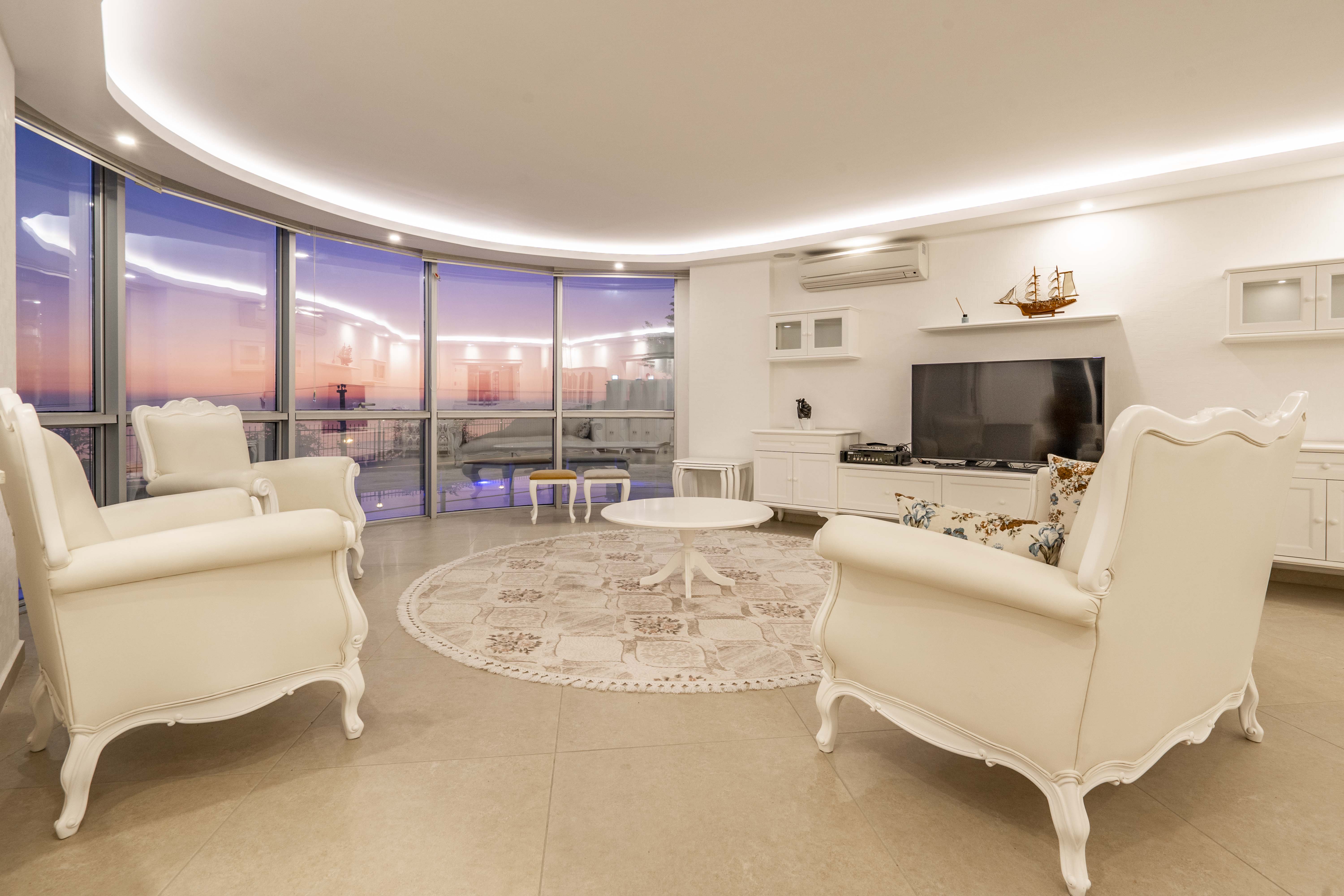 Luxury Sea-View Villa in Alanya