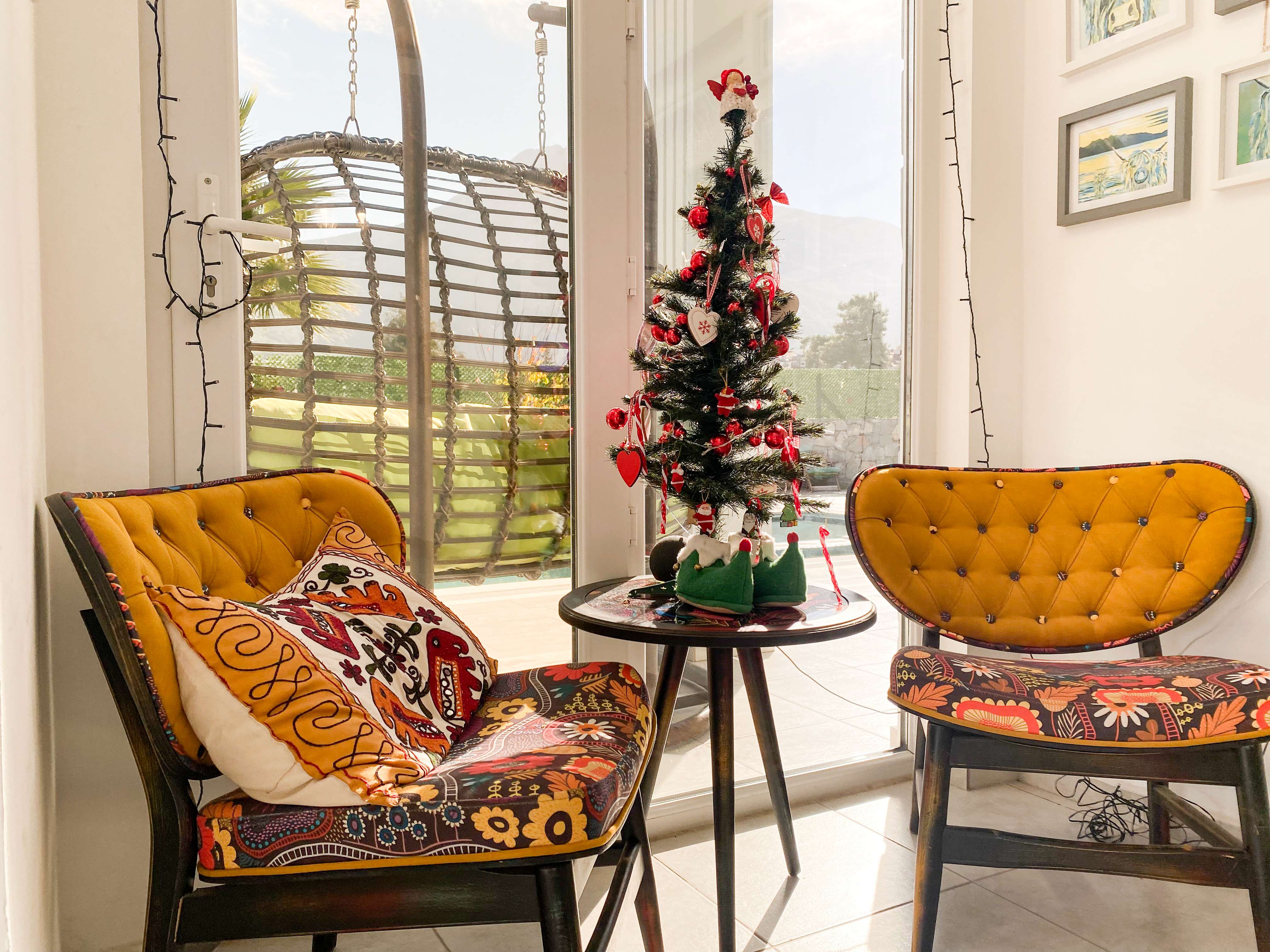 Modern Mountain View Villa