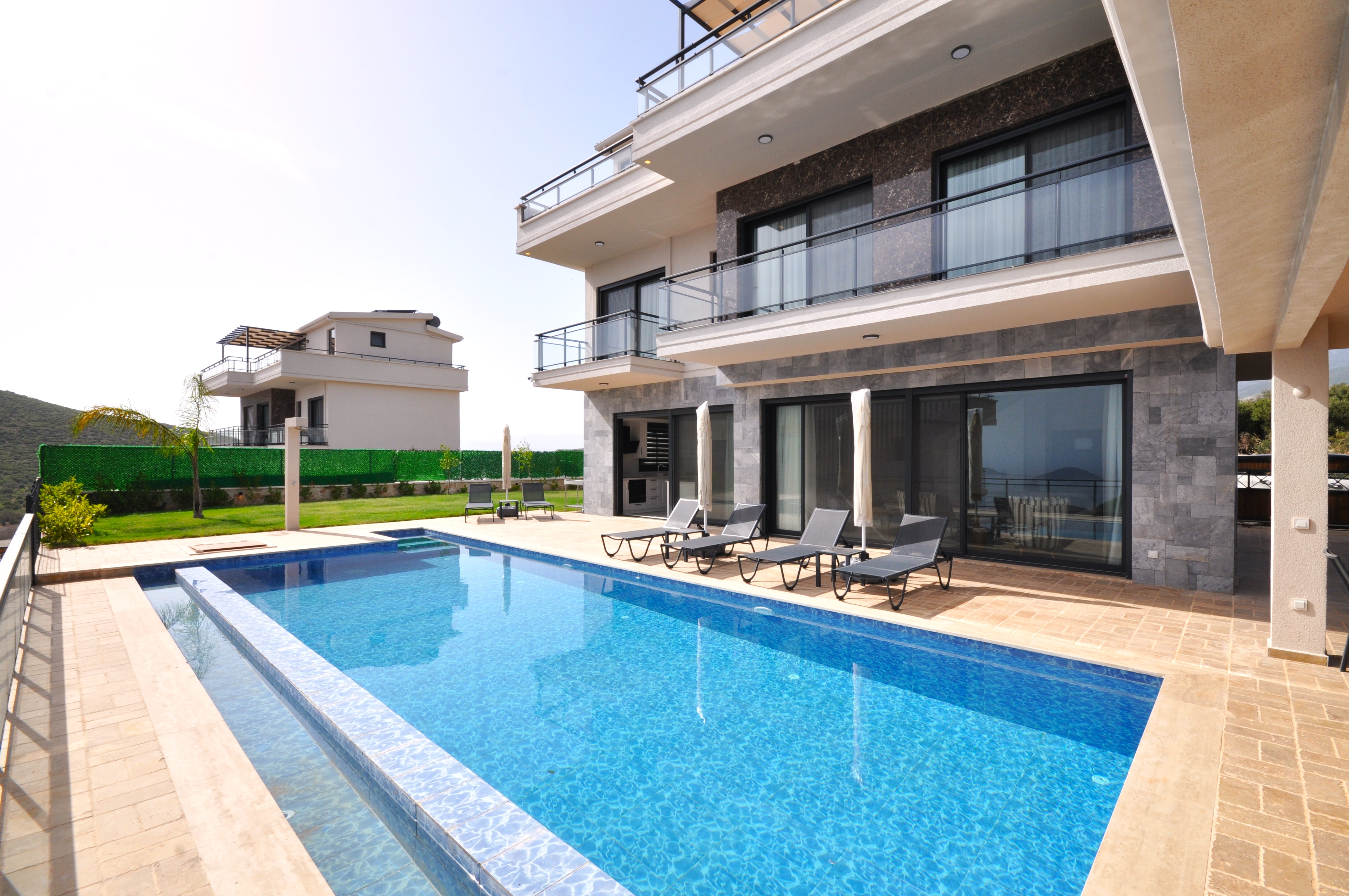 Modern Luxury Villas In Kalkan