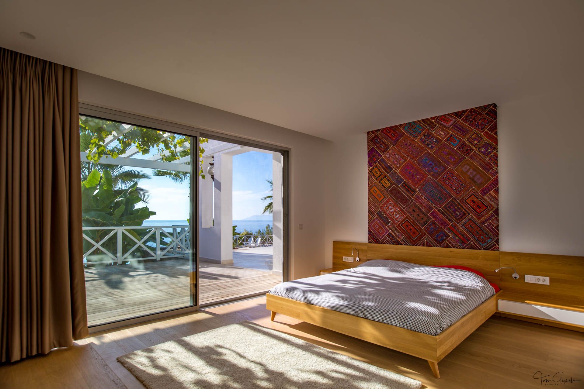 Secluded Villa with Stunning Sea-Views