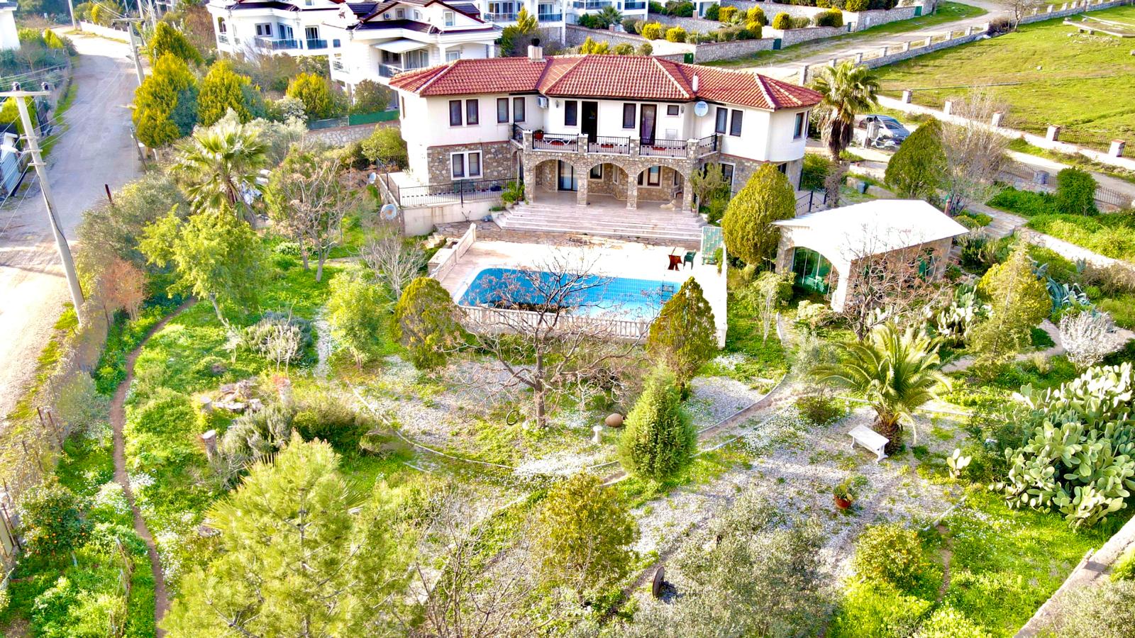 Secluded Family House in Ovacik