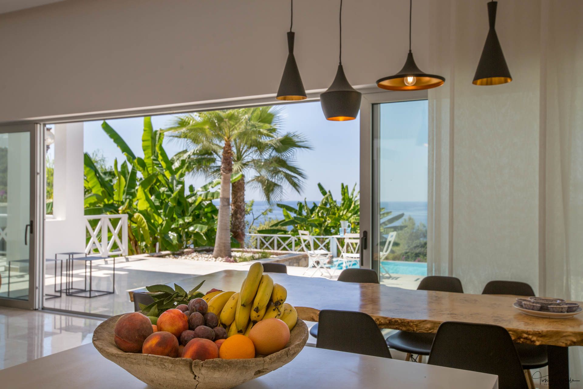 Secluded Villa with Stunning Sea-Views