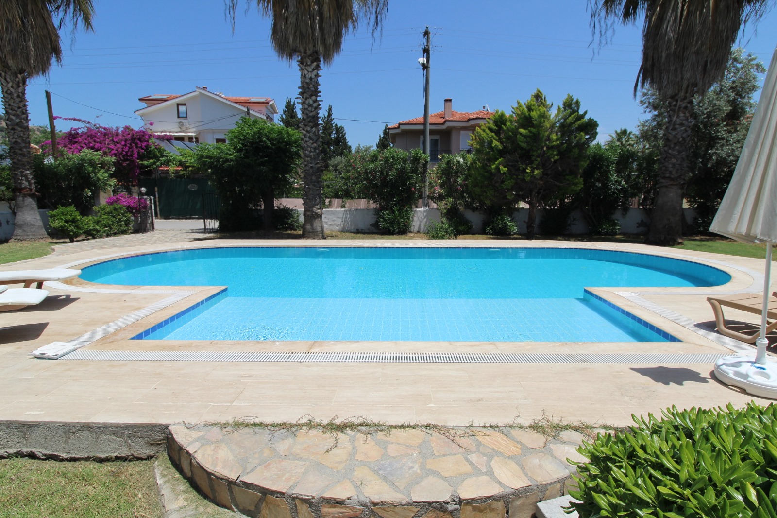 Stunning Central Location Villa