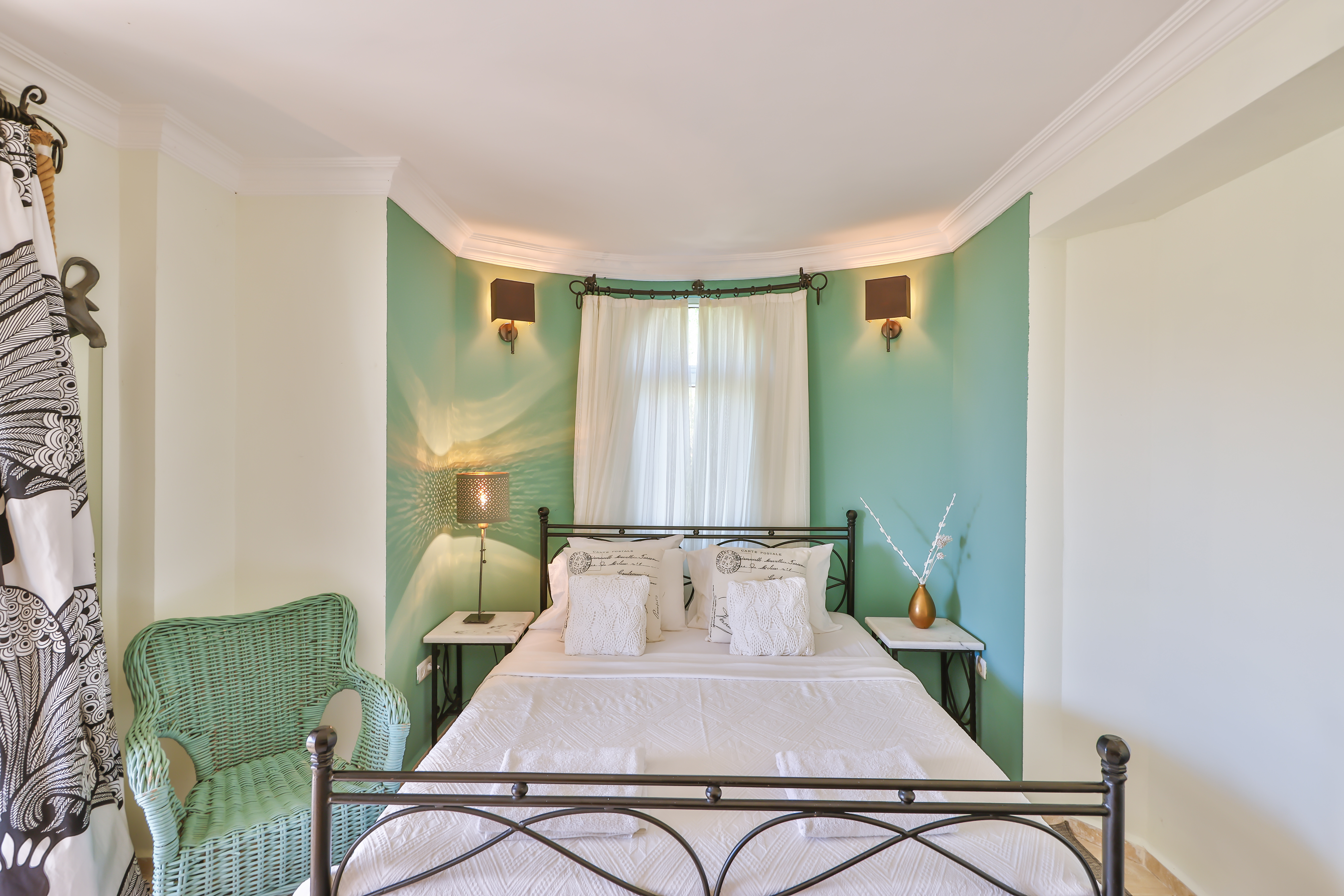 Secluded Luxury Villa in Islamlar