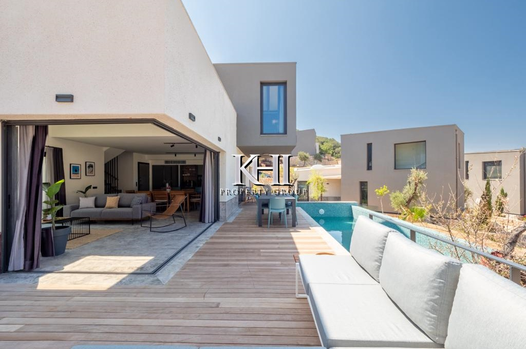 Prime Location Luxury Villa