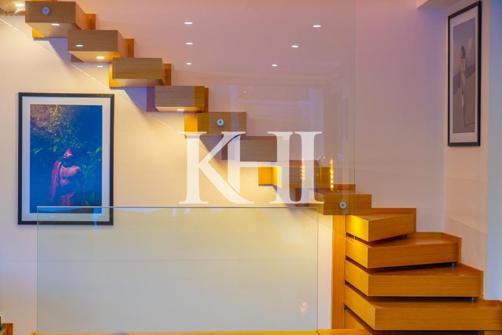 Modern Luxury Sea-View Villa