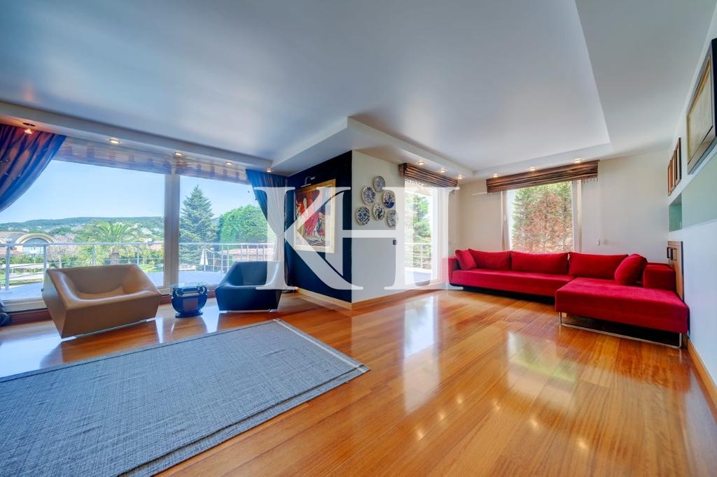 Spacious Luxury Villa in Beykoz