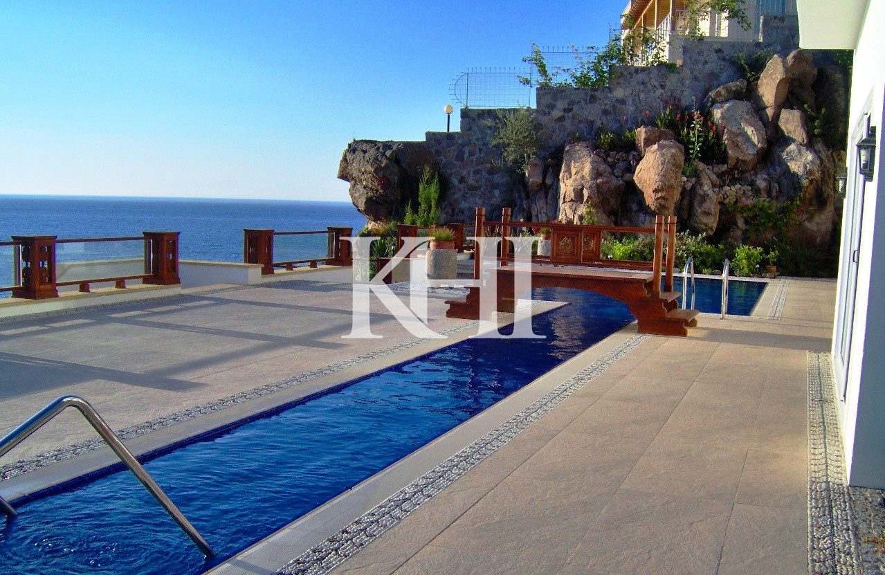 Sea-Front Villa in Bodrum