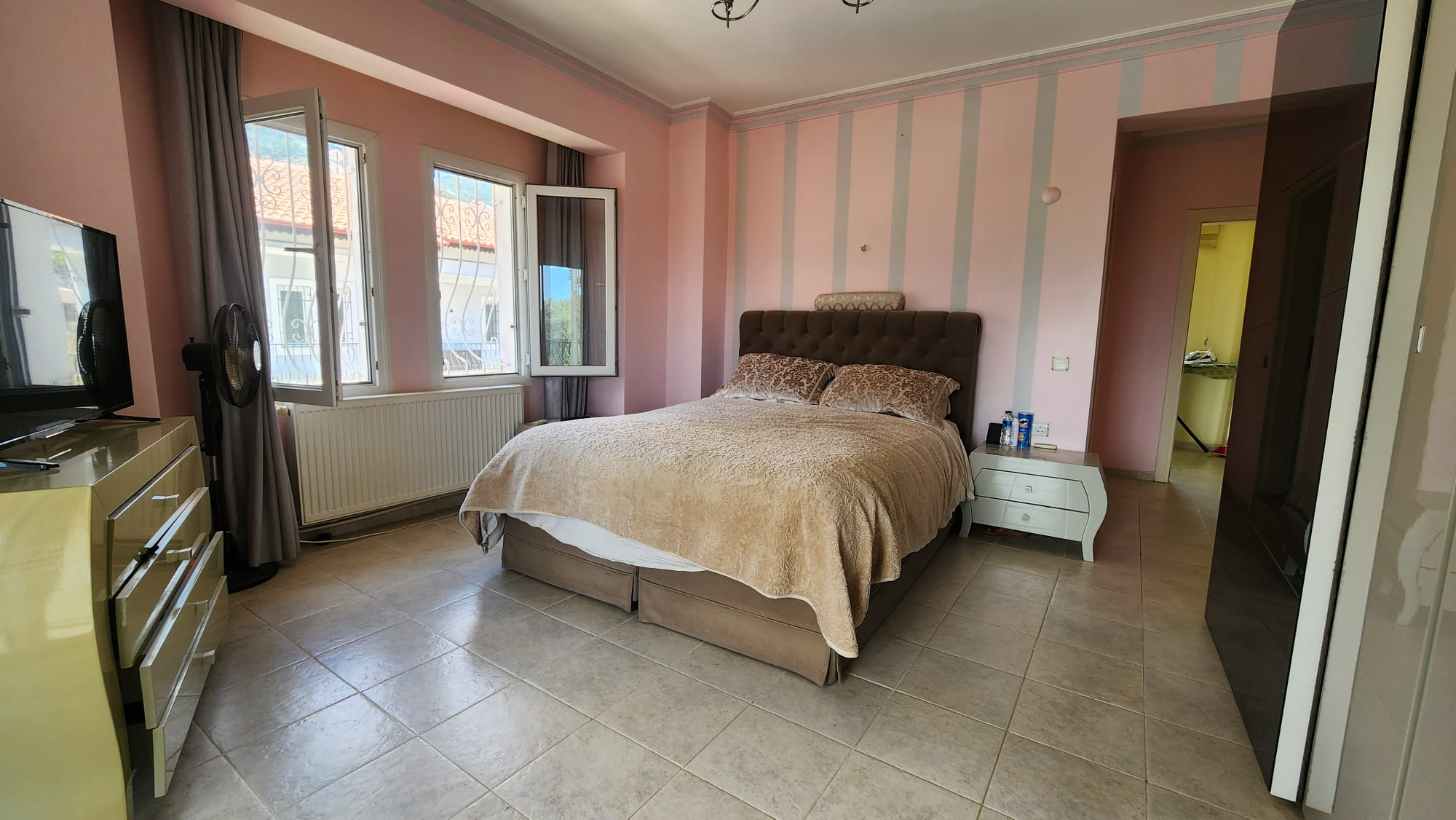 Spacious Uzumlu Mountain-View Villa