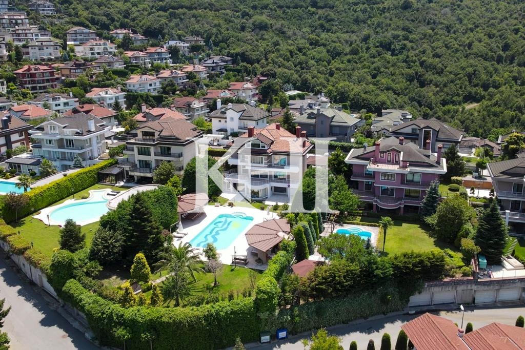 Spacious Luxury Villa in Beykoz