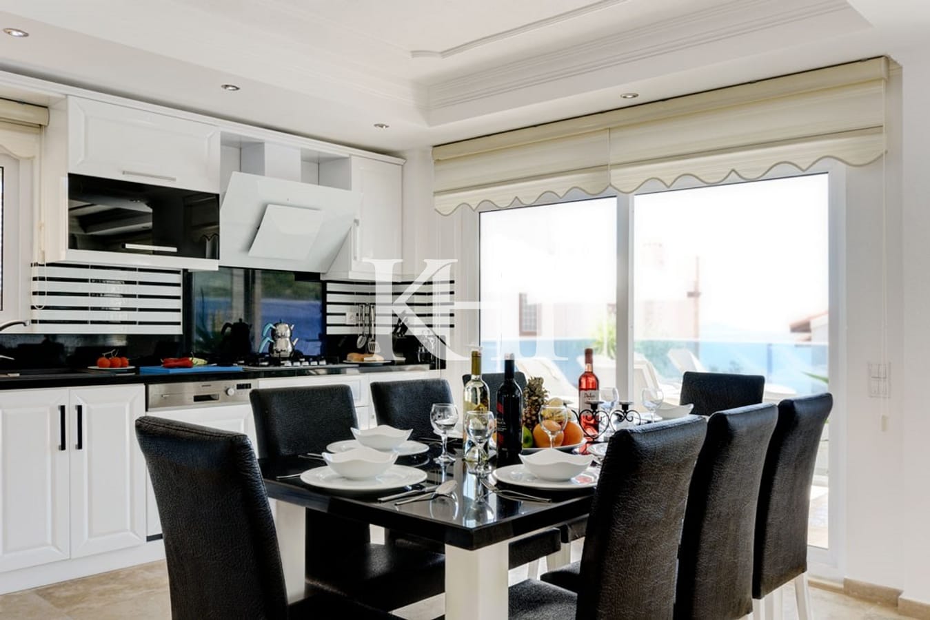 Luxury Detached Villa in Kalamar