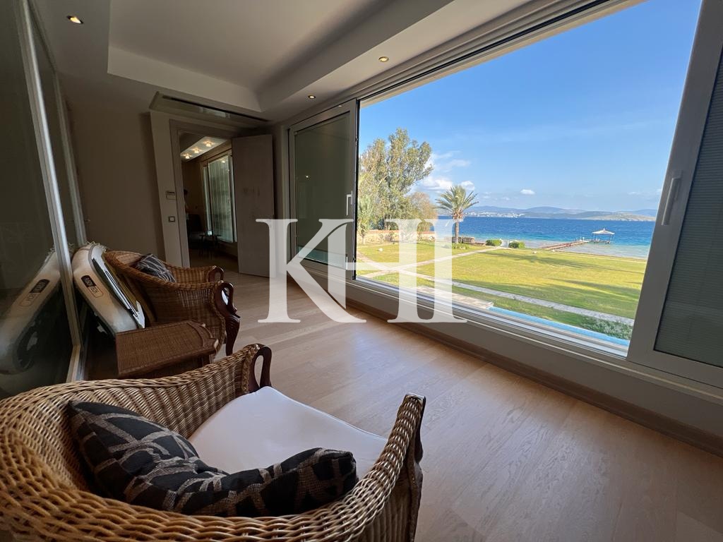 Private Sea Front Property