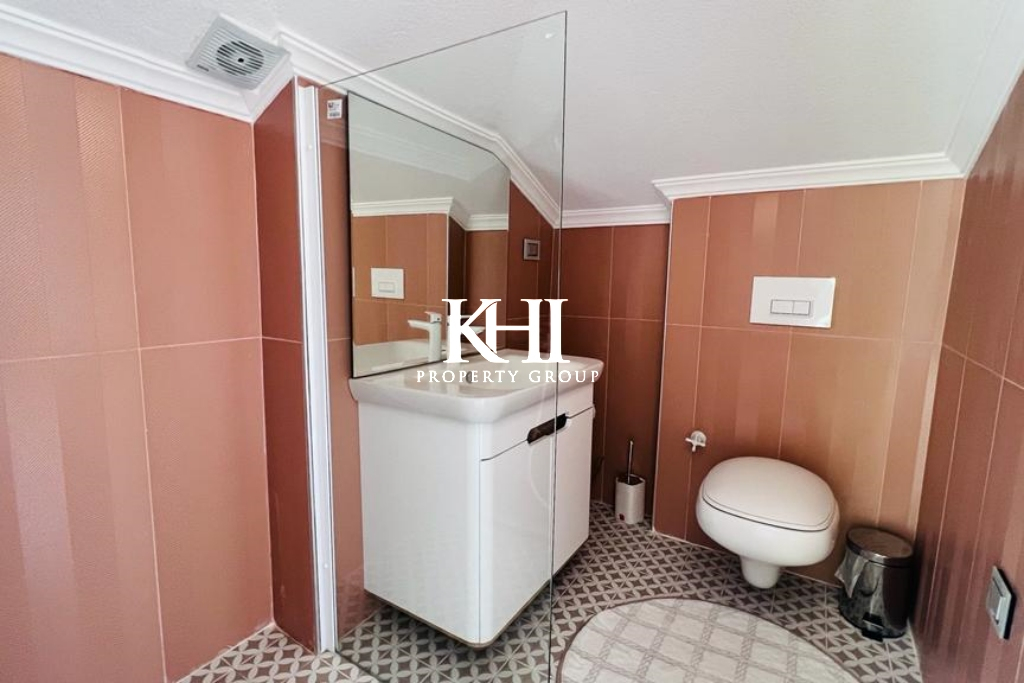 Seafront Contemporary Apartment