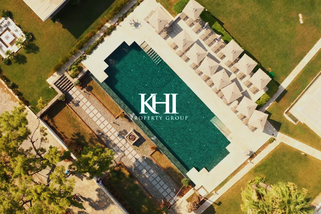 Seafront Contemporary Apartment