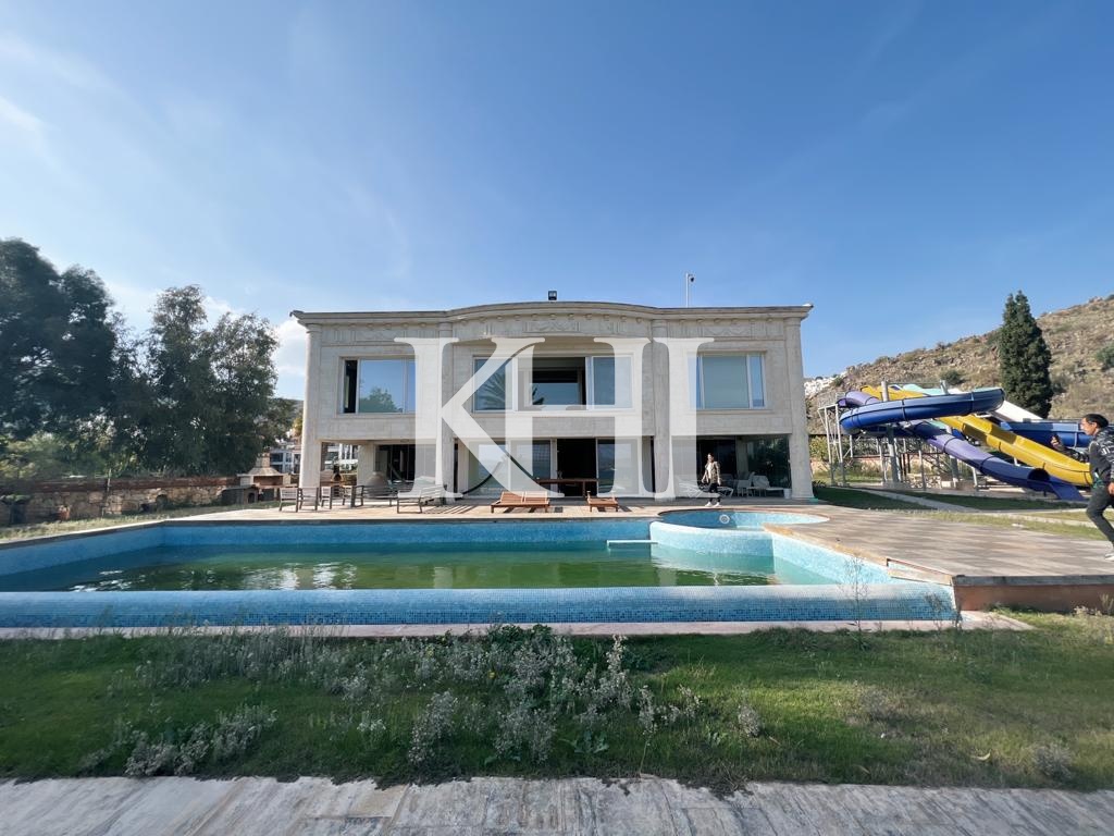 Private Sea Front Property