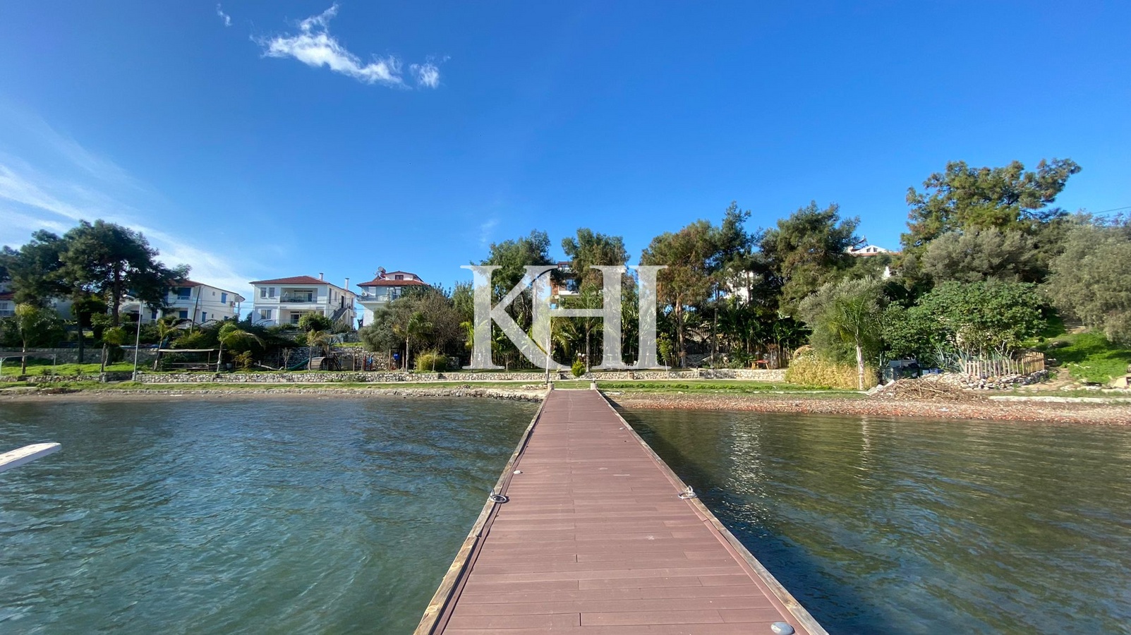 Sea-Front Sovalye Island Property