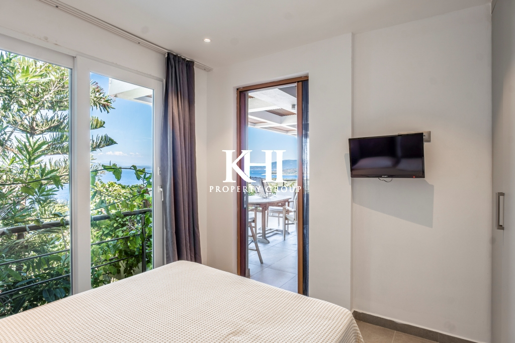 Luxury Seafront Duplex in Turkbuku