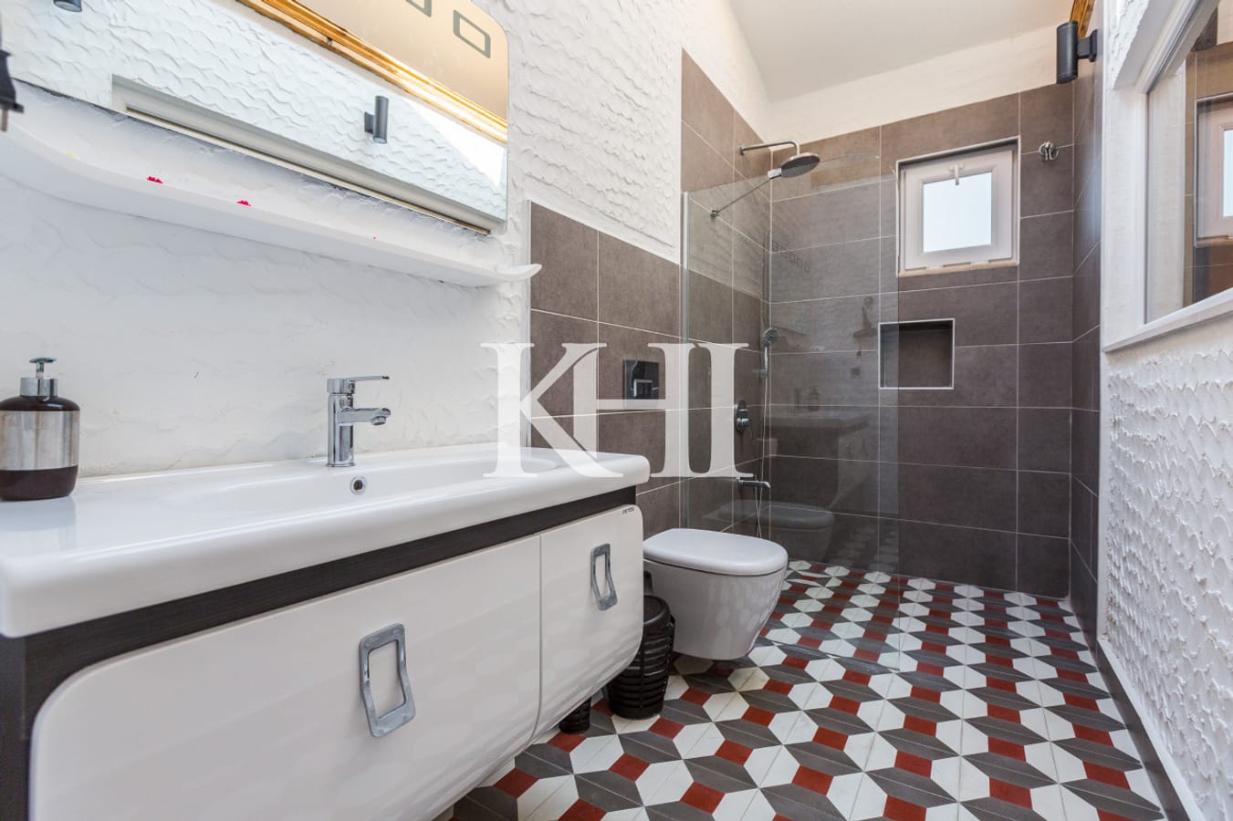 Detached Villa in Islamlar