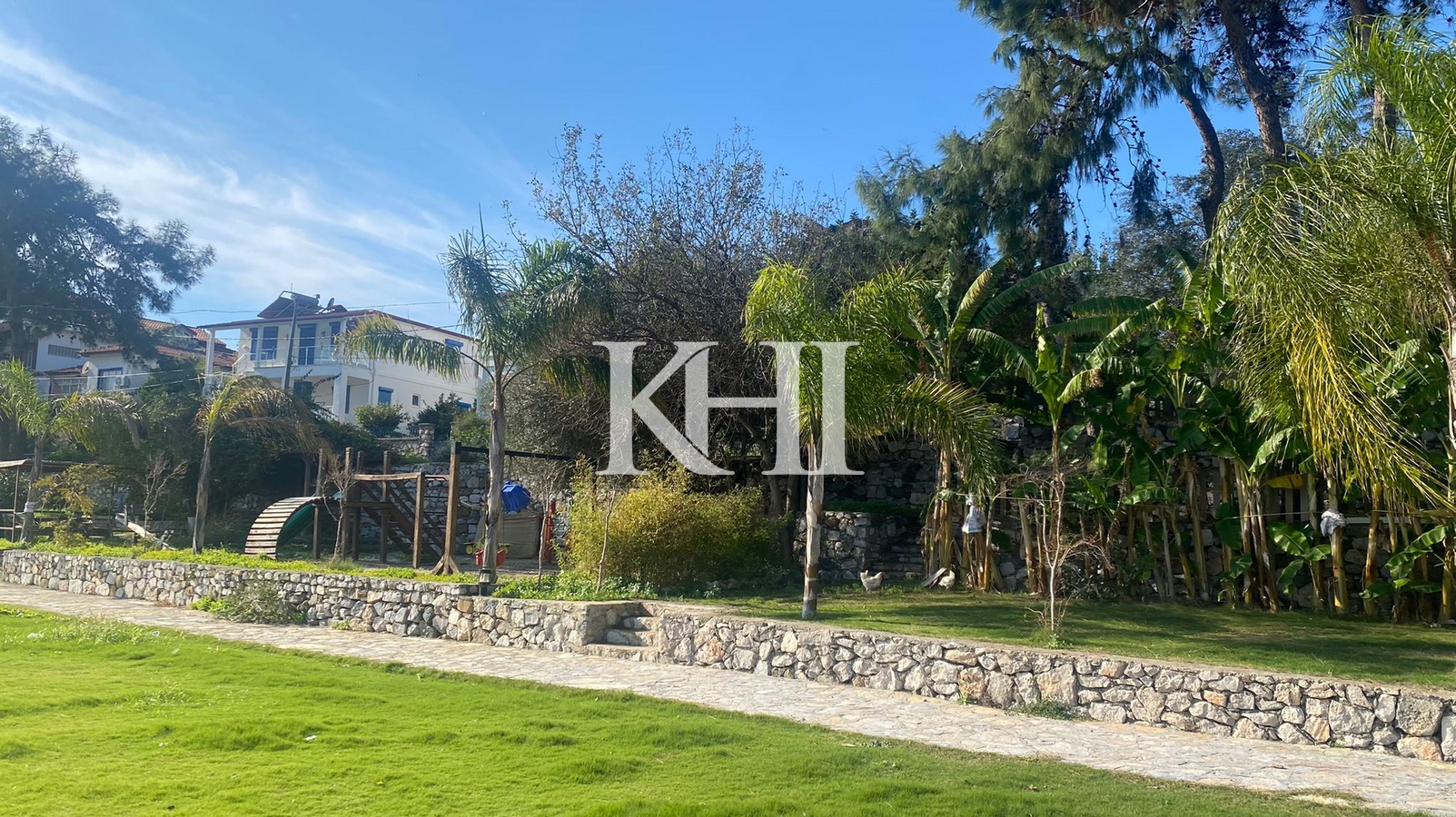 Sea-Front Sovalye Island Property