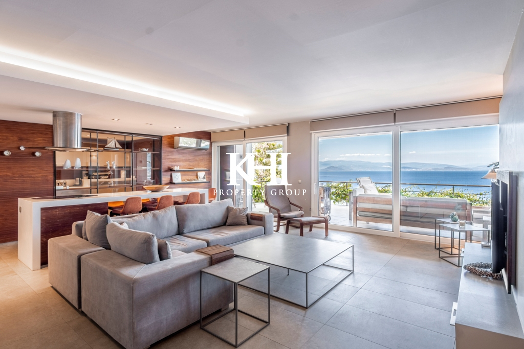 Luxury Seafront Duplex in Turkbuku