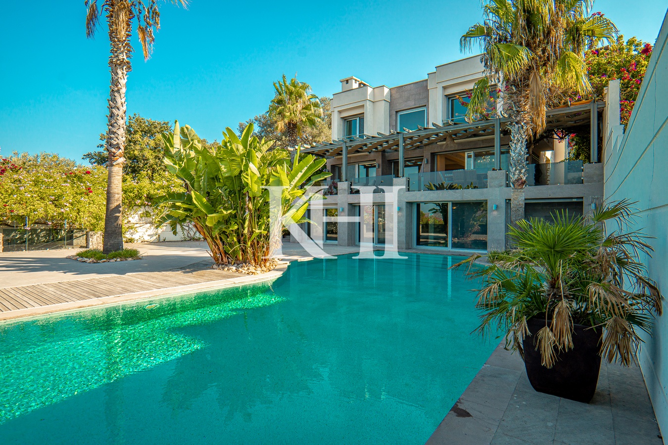 Stunning Sea-View Yalikavak Villa