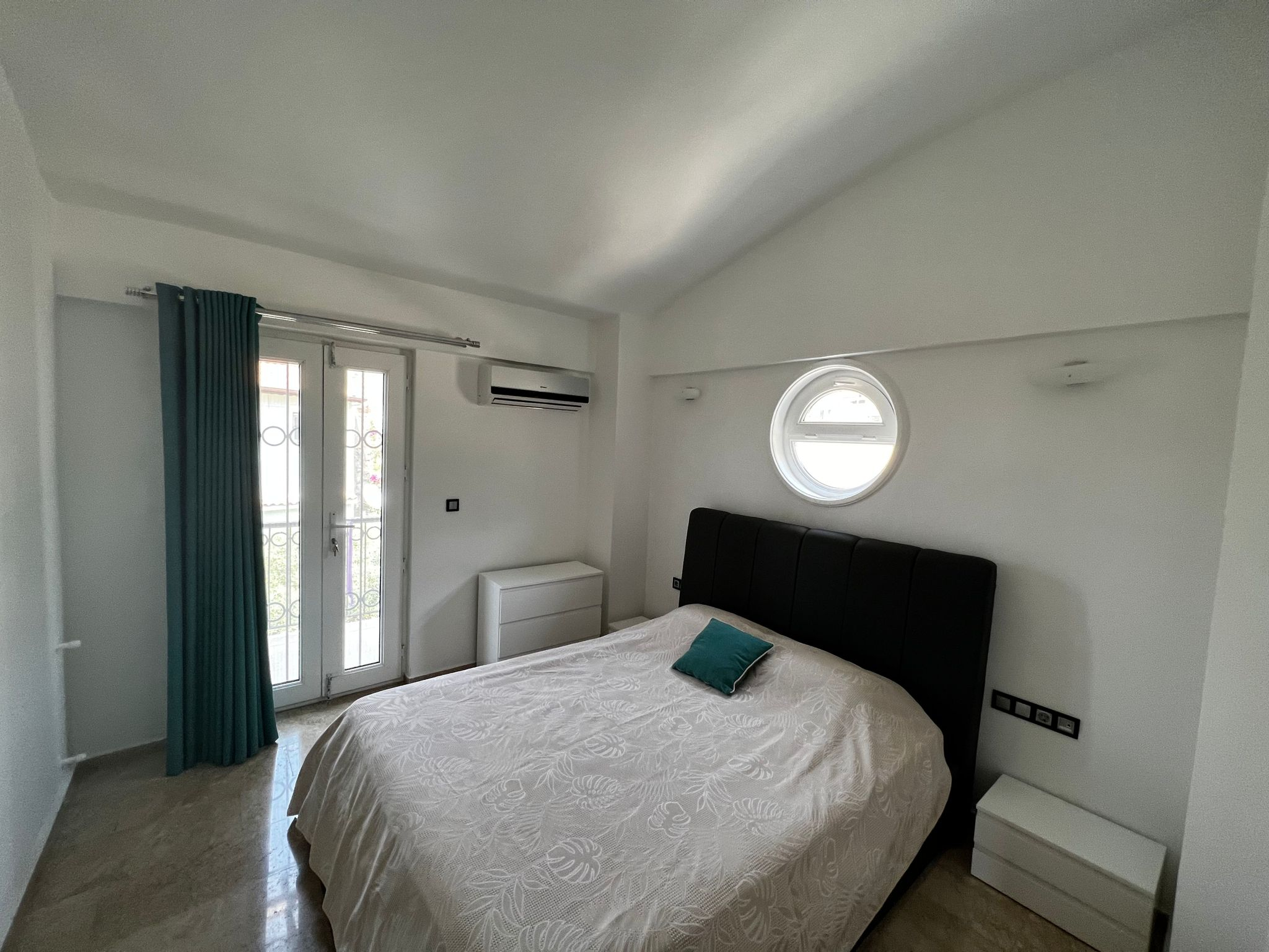 Spacious Villa in Ovacik