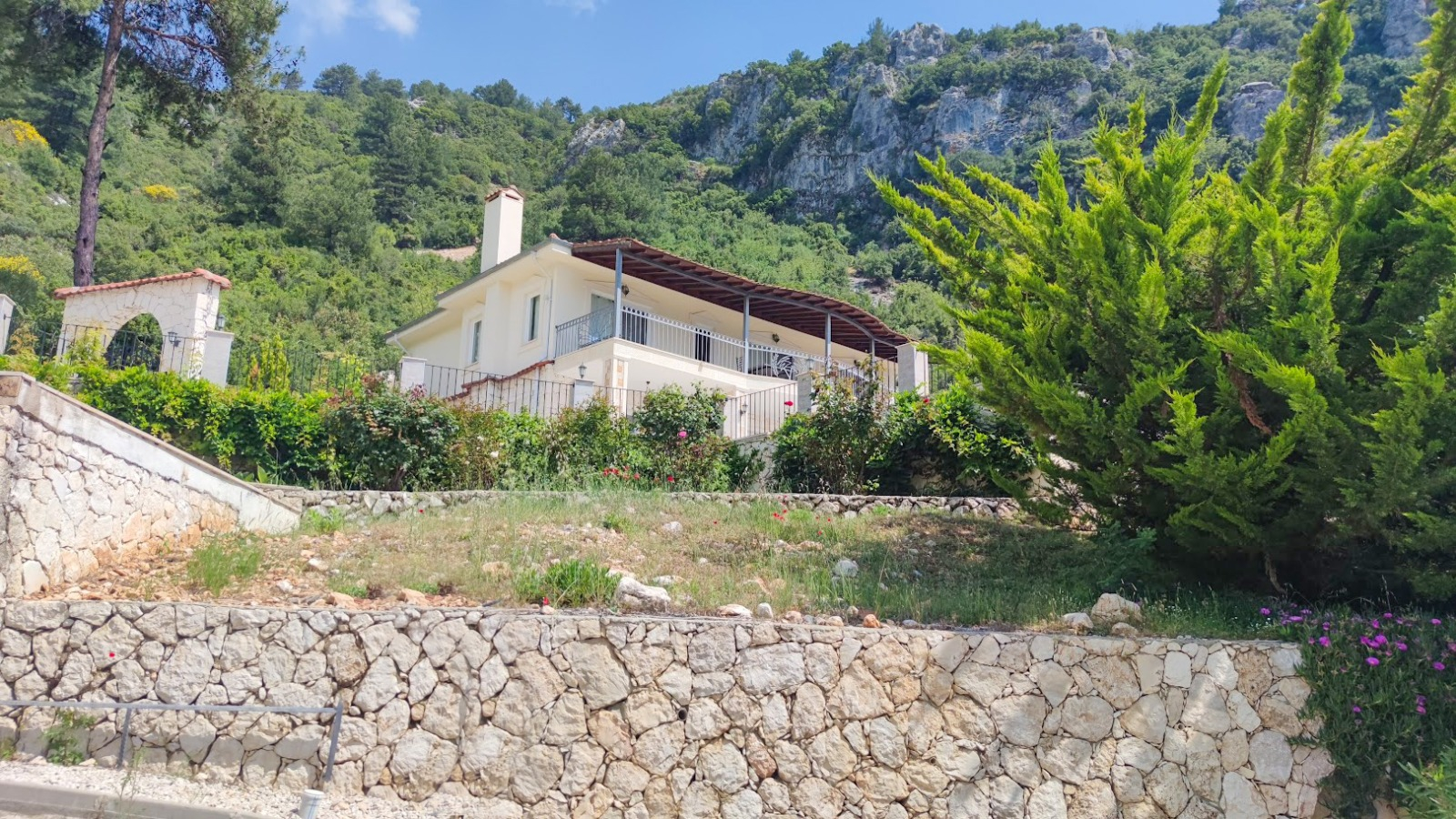 Mountain-View Villa in Islamlar