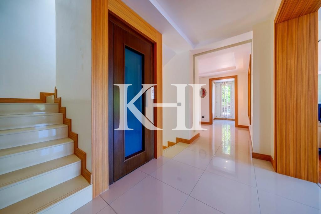 Spacious Luxury Villa in Beykoz