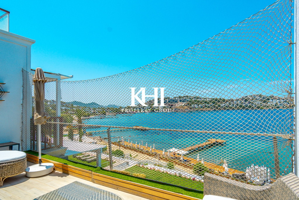 2 Bedroom Seafront Apartment