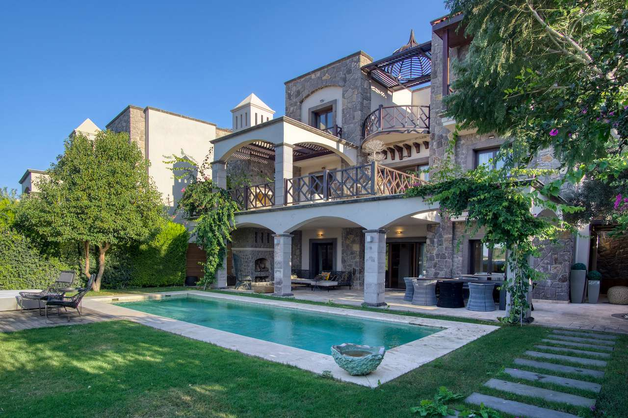 Stone-Built Seafront Villa in Bodrum