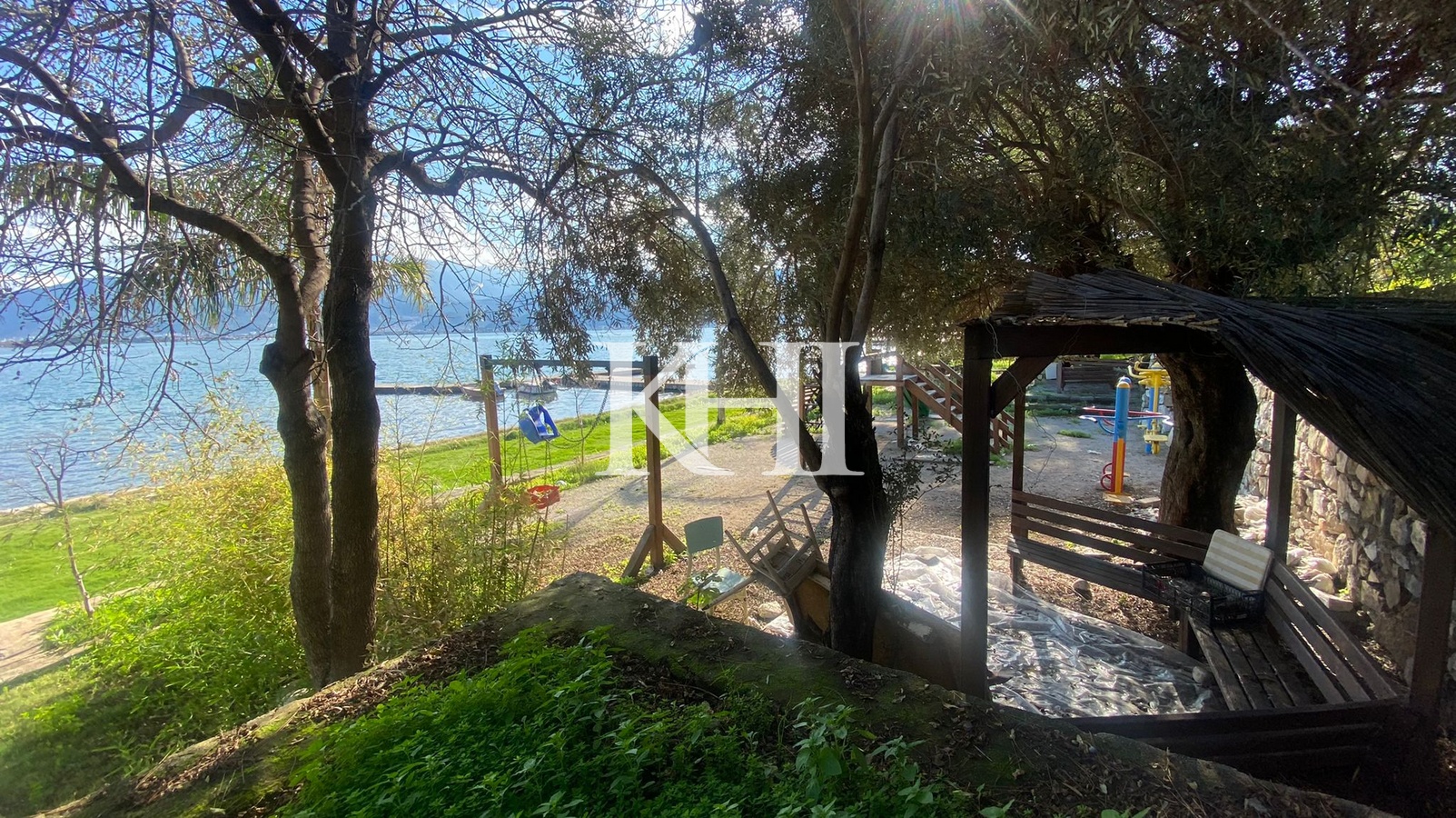 Sea-Front Sovalye Island Property