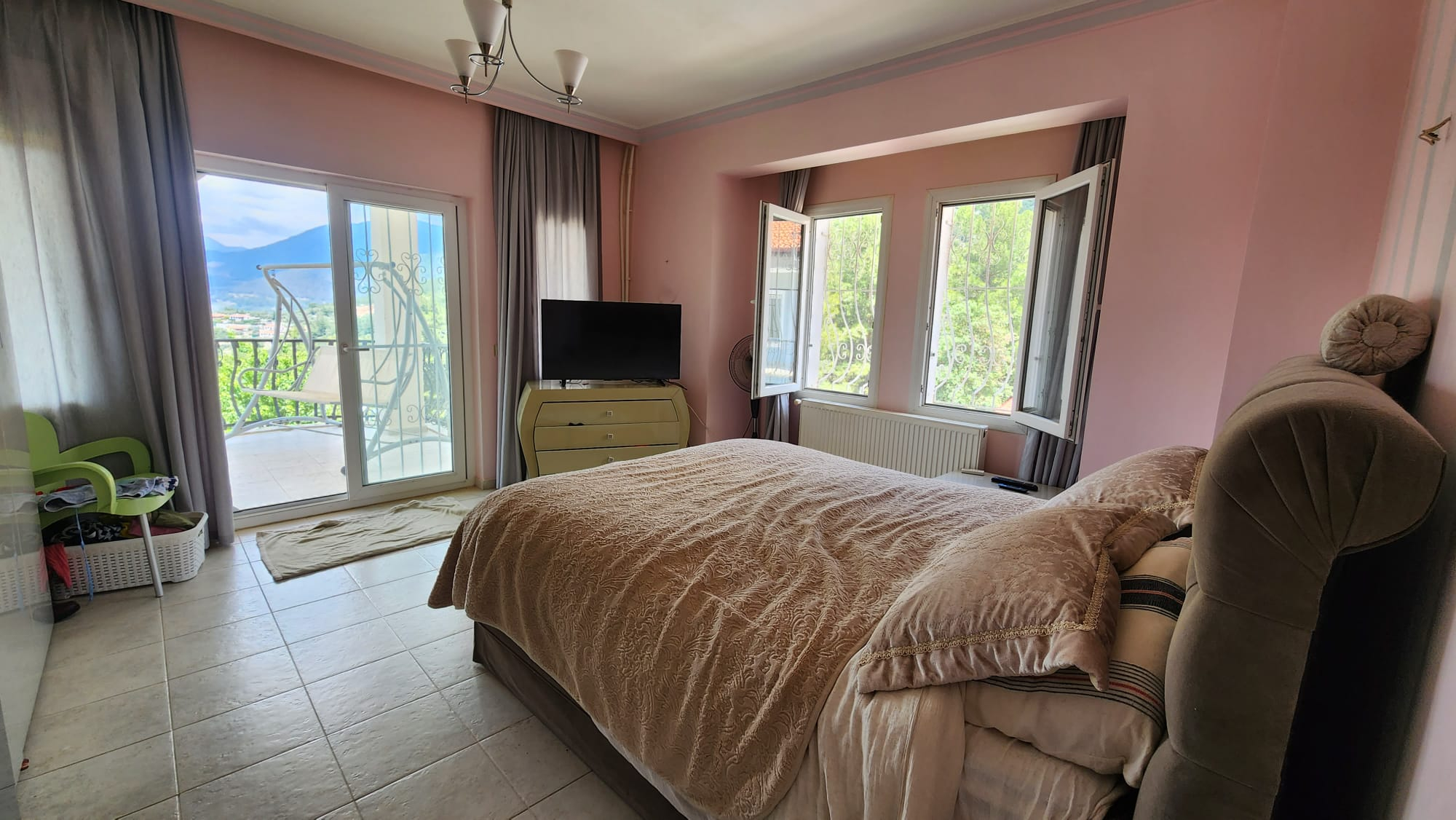 Spacious Uzumlu Mountain-View Villa