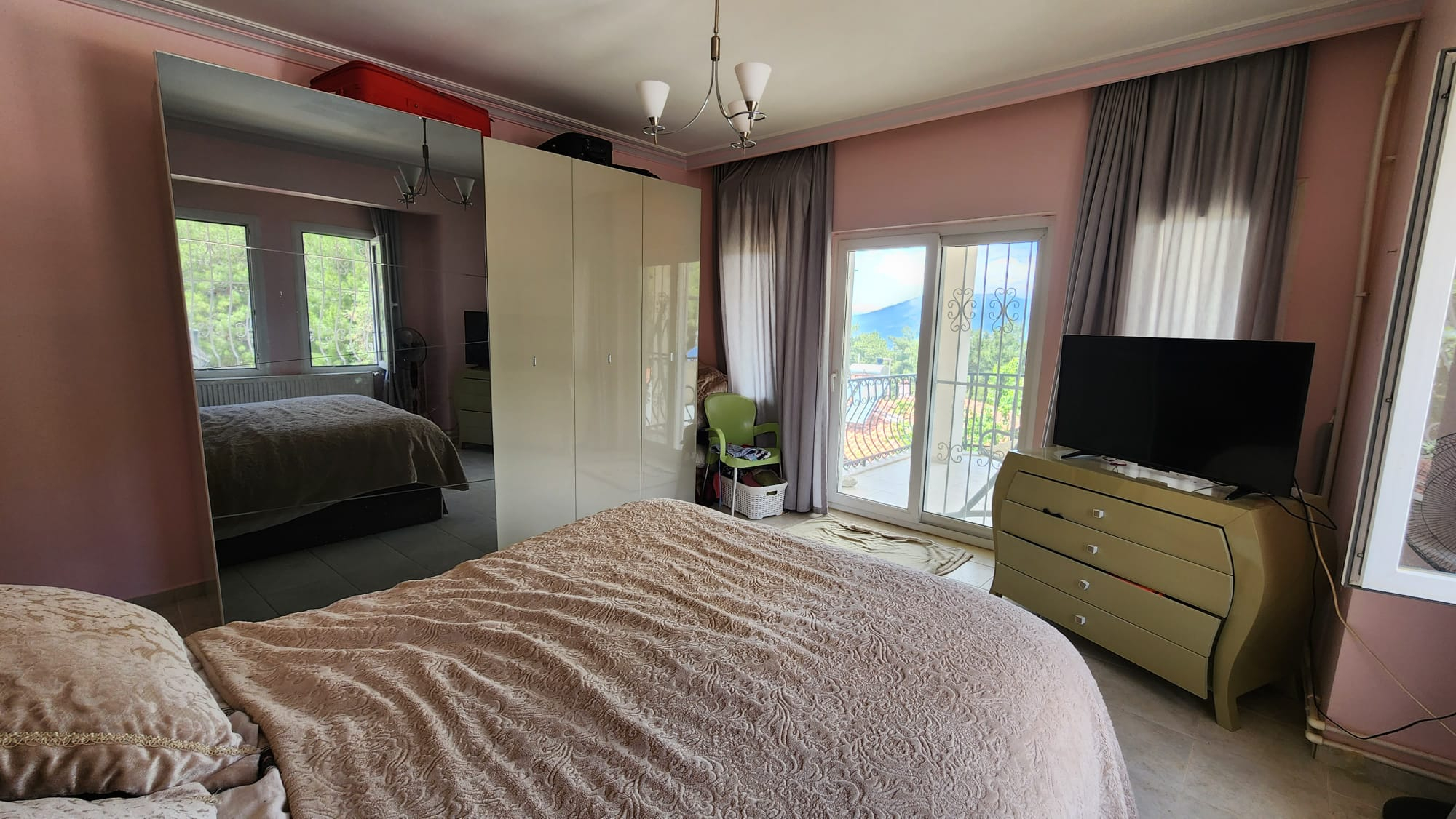 Spacious Uzumlu Mountain-View Villa