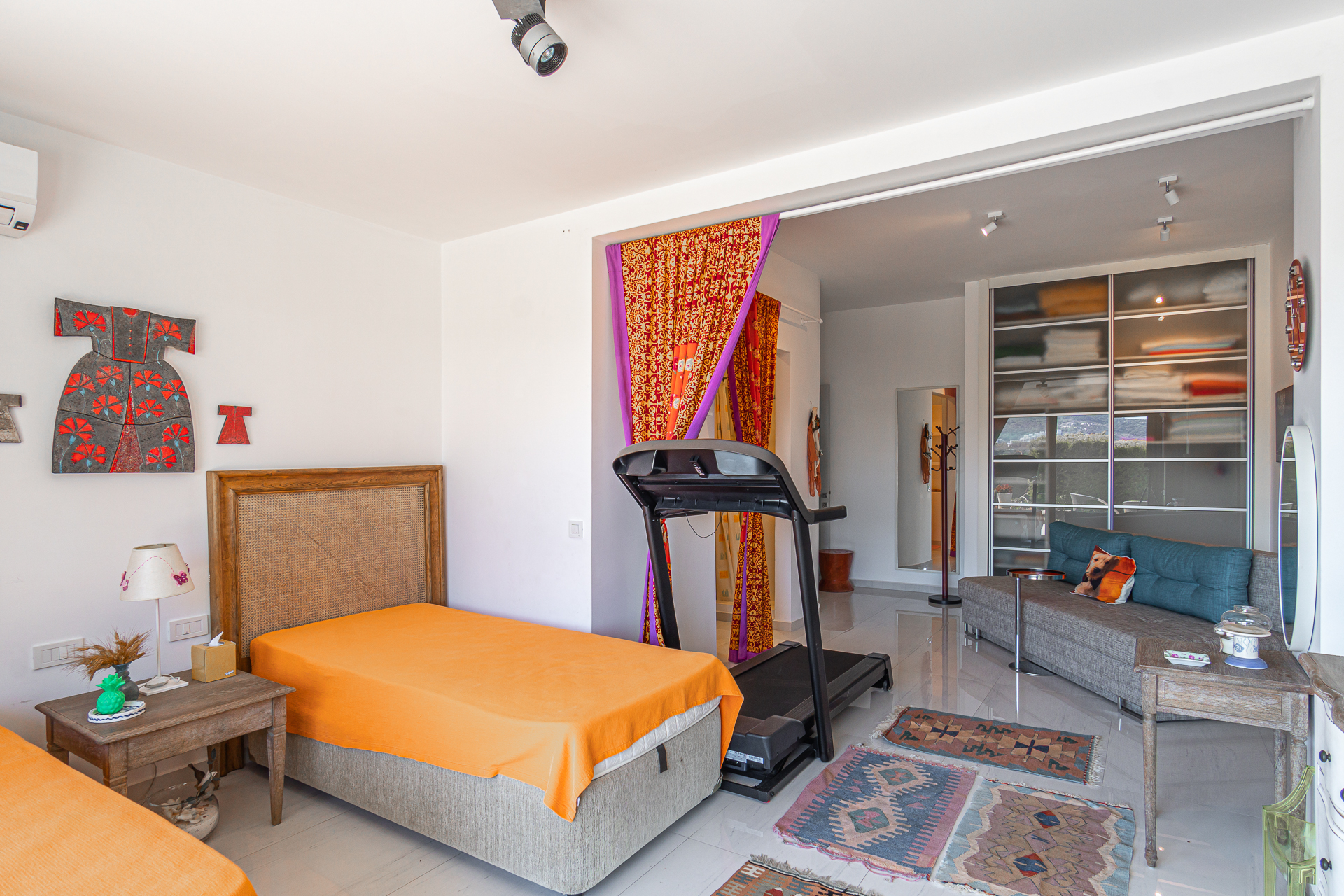 Luxury Villa with Sea-Views