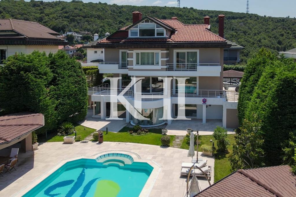 Spacious Luxury Villa in Beykoz