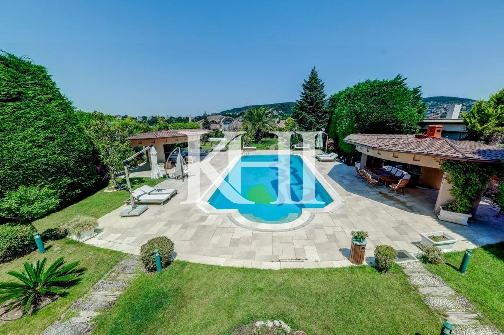 Spacious Luxury Villa in Beykoz