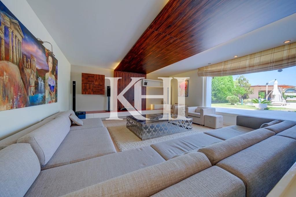 Spacious Luxury Villa in Beykoz