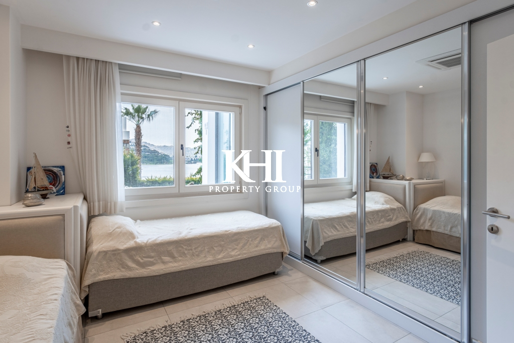 Luxury Apartment in a Complex