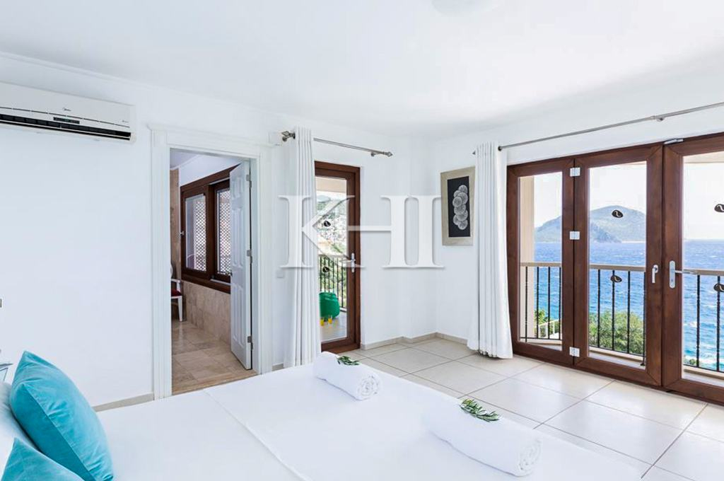 Luxury Beachfront Villa In Kalkan