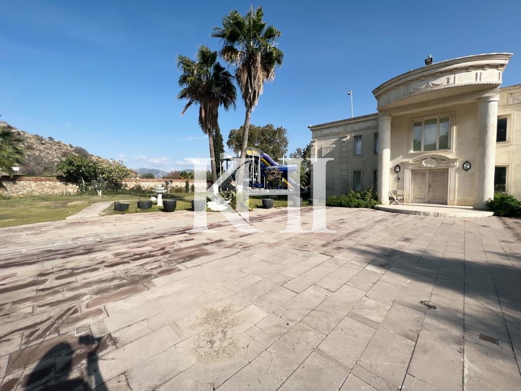 Private Sea Front Property