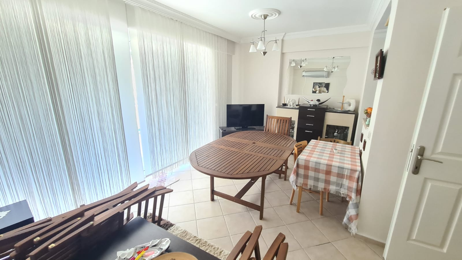 Central Location Sea-View Apartment