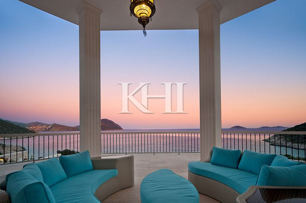 Luxury Beachfront Villa In Kalkan