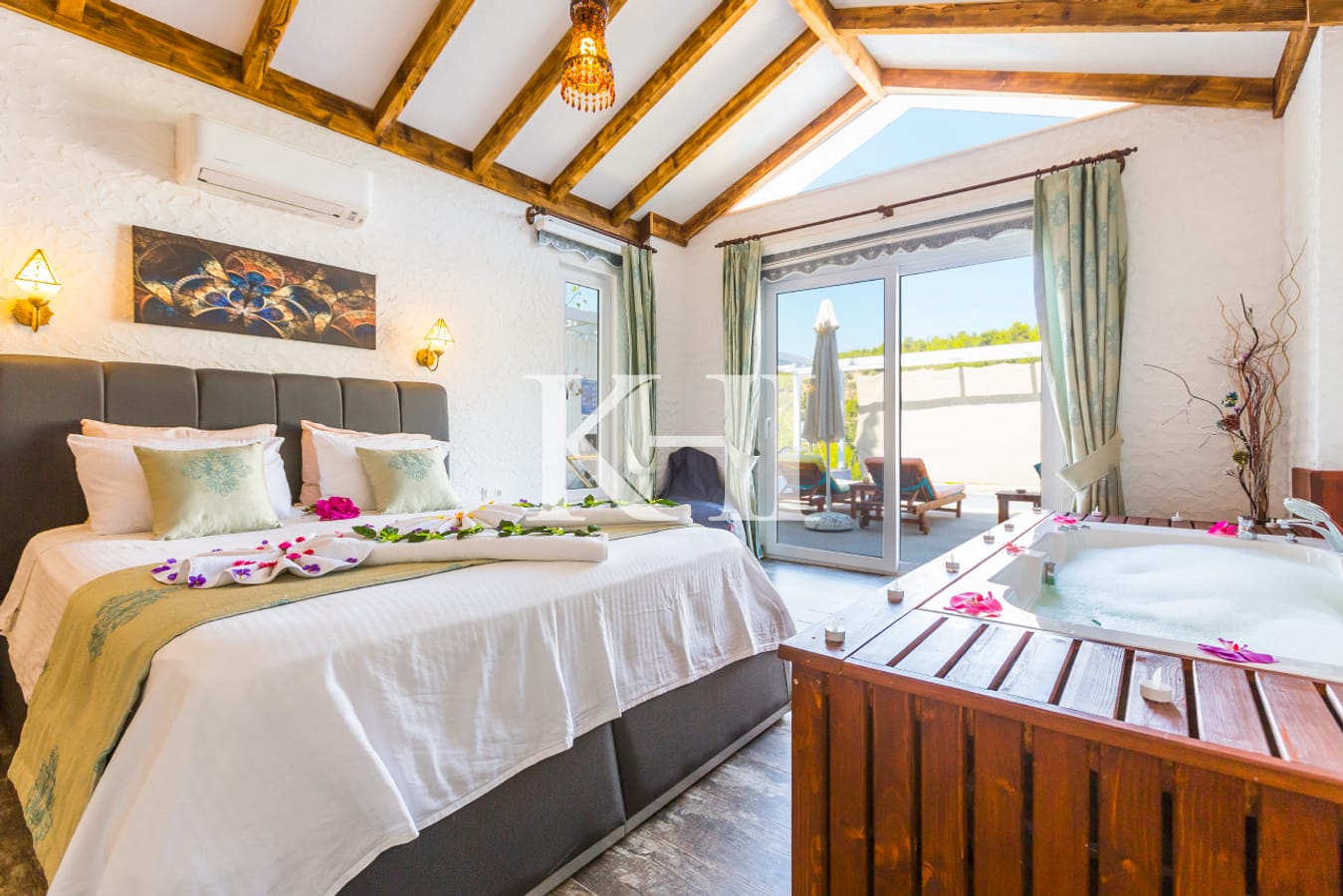 Detached Villa in Islamlar