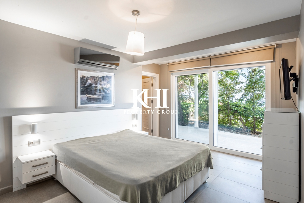 Luxury Seafront Duplex in Turkbuku