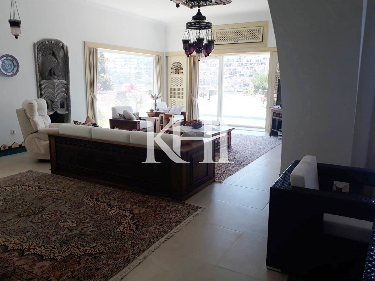 Sea-Front Villa in Bodrum